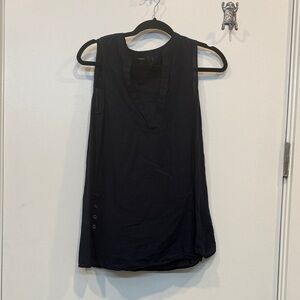 Theory Navy V-Neck Sleeveless Blouse